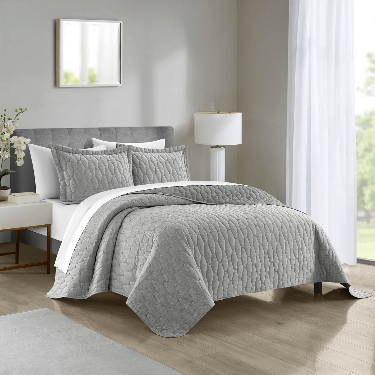 Chic Home Nyla 7 Piece Geometric Quilt Set Grey