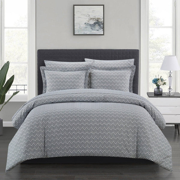 Chic Home Blaine 7 Piece Chevron Duvet Cover Set Navy