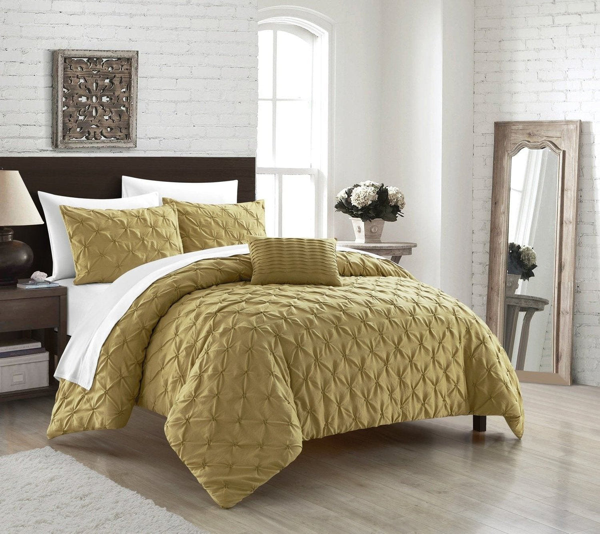 Chic Home Bradley 8 Piece Diamond Pinch Pleat Comforter Set 