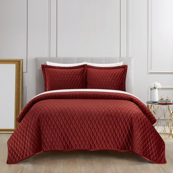 NY&C Home Wafa 3 Piece Velvet Quilt Set Brick