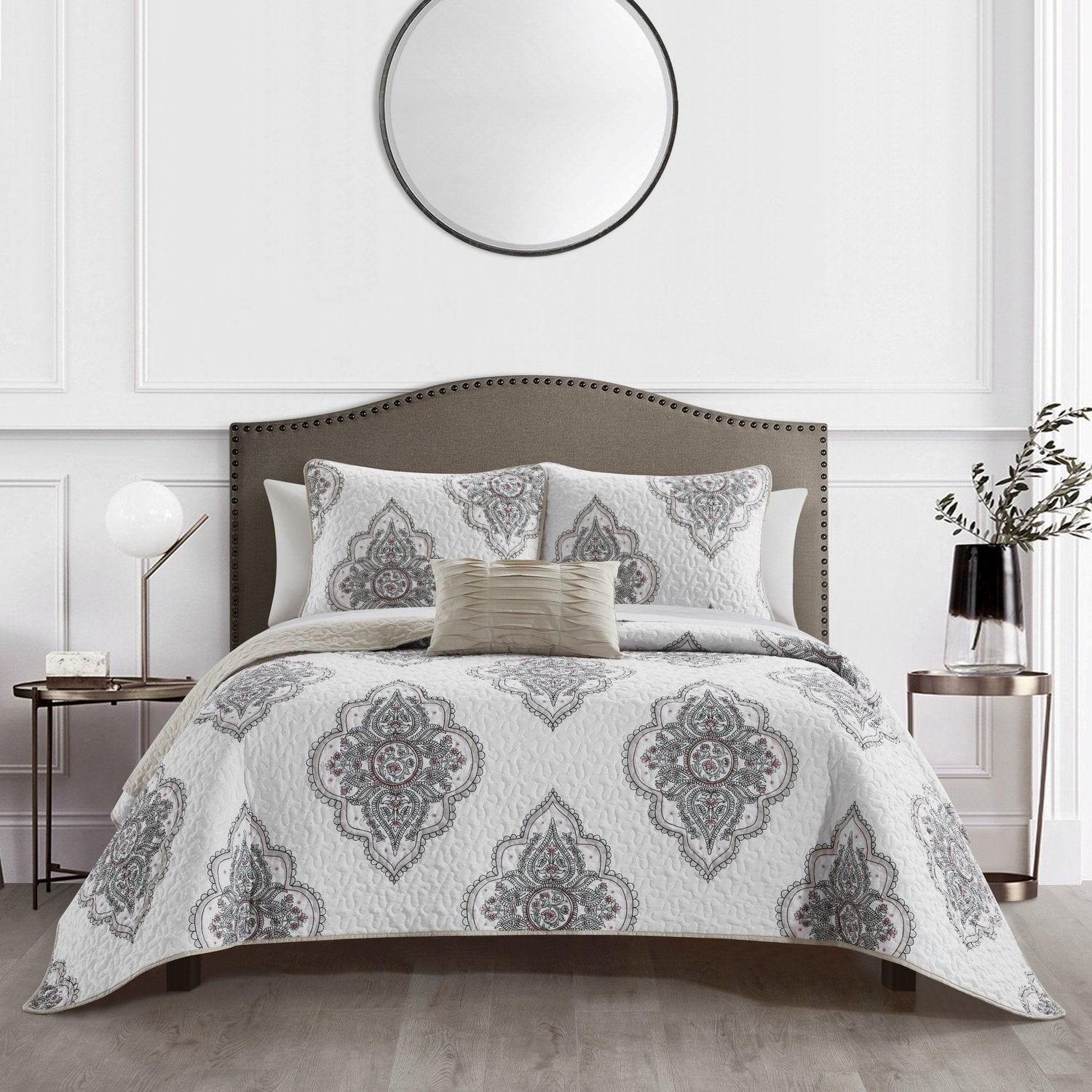 4-Piece Quatrefoil Sheet Set, King / Grey/White