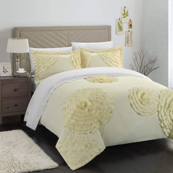 Chic Home Birdy 3 Piece Floral Duvet Cover Set Beige