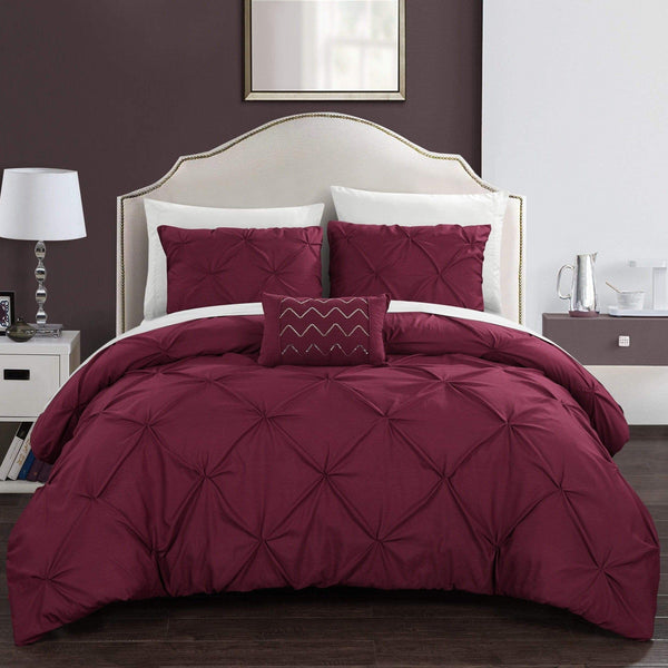 Chic Home Daya 4 Piece Pinch Pleat Duvet Cover Set Burgundy