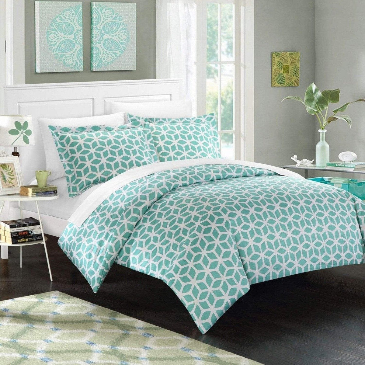 Chic Home Elizabeth 3 Piece Reversible Duvet Cover Set 