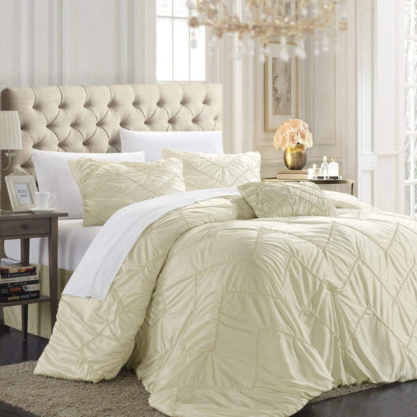 Chic Home Isabella 4 Piece Embroidered Duvet Cover Set Beige