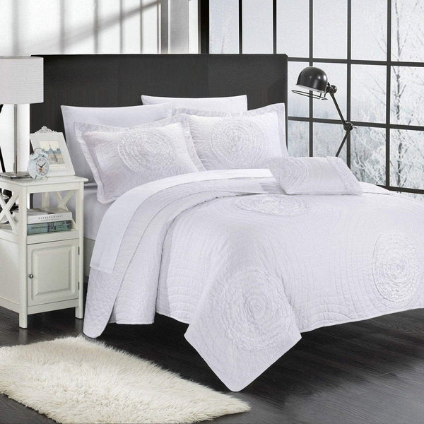 Chic Home Jupiter 4 Piece Floral Quilt Set White