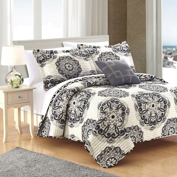 Chic Home Madrid 4 Piece Boho Medallion Quilt Set Black