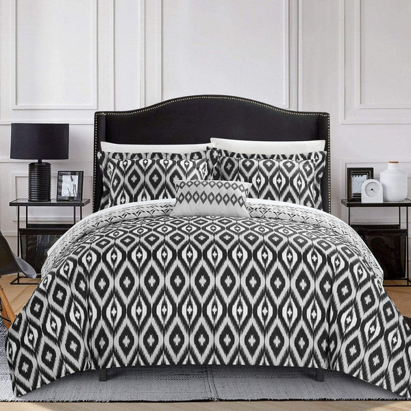 Chic Home Normani 4 Piece Reversible Duvet Cover Set Black