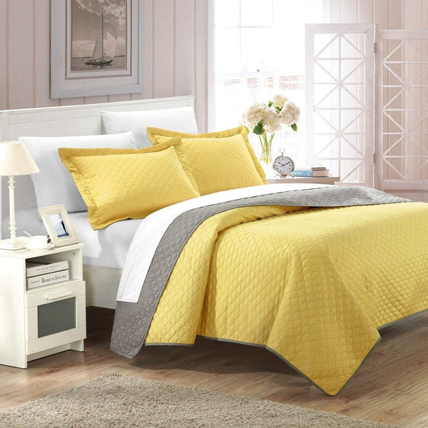 Chic Home Teresa 3 Piece Reversible Quilt Set Yellow