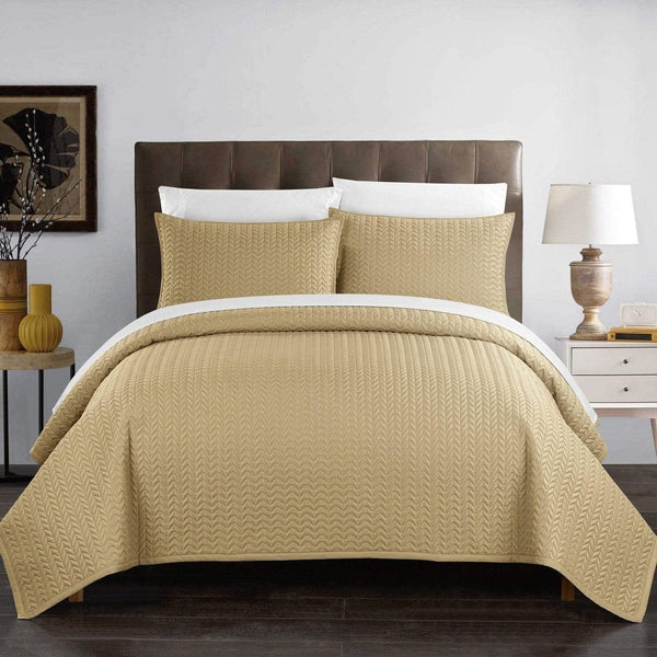 Chic Home Weaverland 3 Piece Stitched Quilt Set Gold