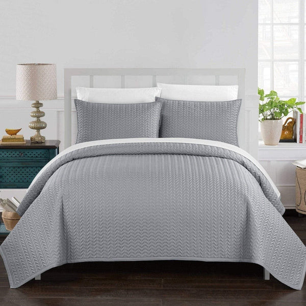 Chic Home Weaverland 3 Piece Stitched Quilt Set Silver